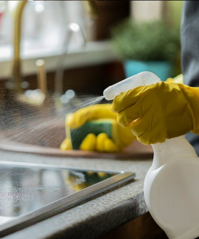 Water spray Cleaning Kitchen Slab